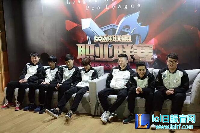 OMG战队赛后专访:Five没想到会Q起5个