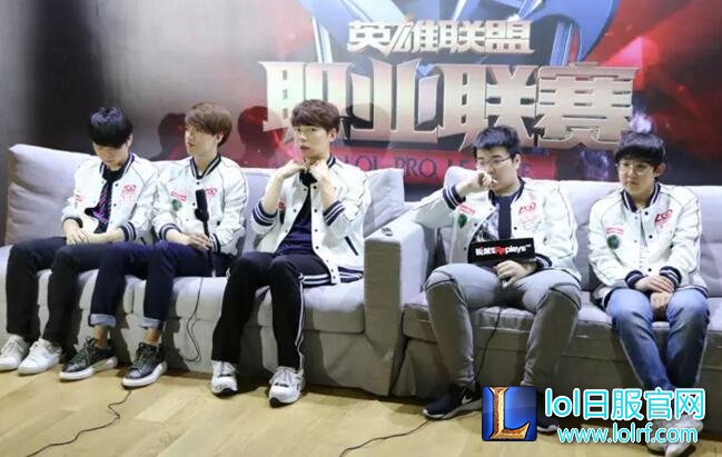 LGD专访:韦神自嘲带的天赋和技能太傻X