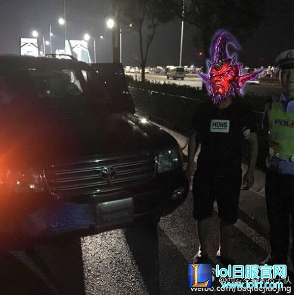 LOL还有这功能!西安交警活学活用gank酒驾