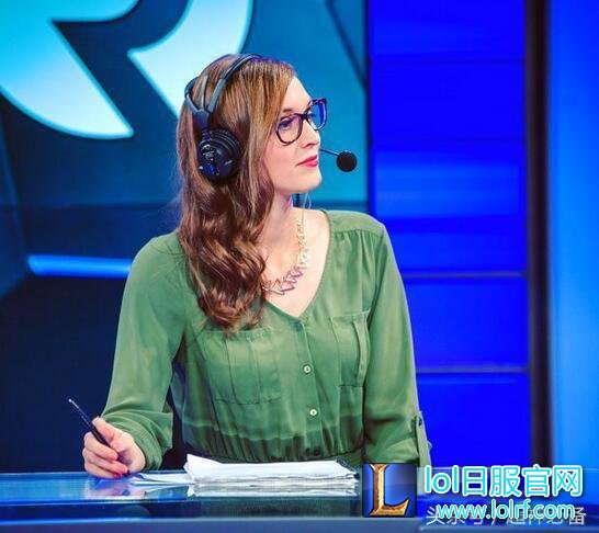 RNG最好的&ldquo;队友&rdquo;大师兄暂离赛场，原来是和拳头的主持结婚了