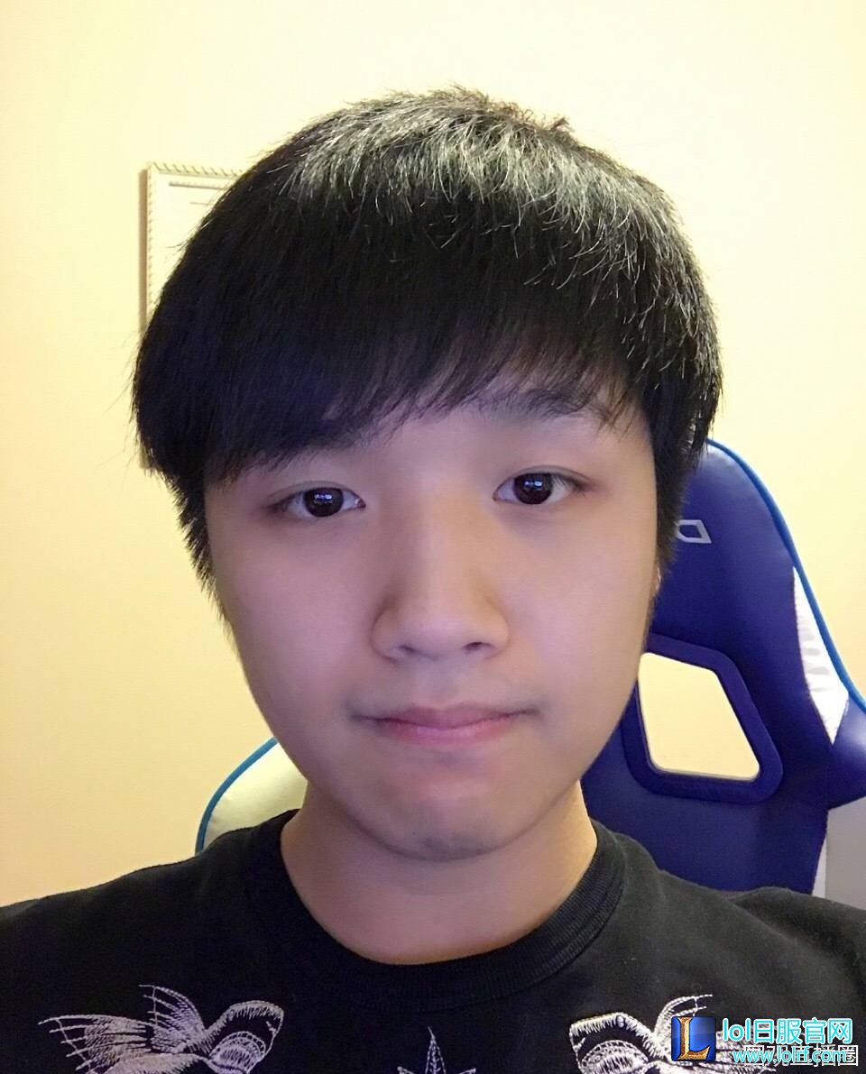 专访微笑：让我再年轻十岁我就复出