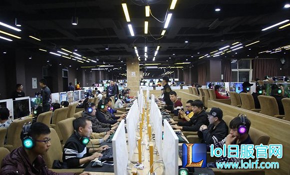 蓝翔电竞班的出现 会成为电竞俱乐部新出路吗?