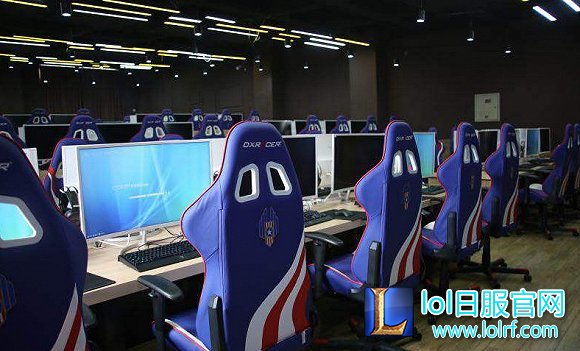 蓝翔电竞班的出现 会成为电竞俱乐部新出路吗?